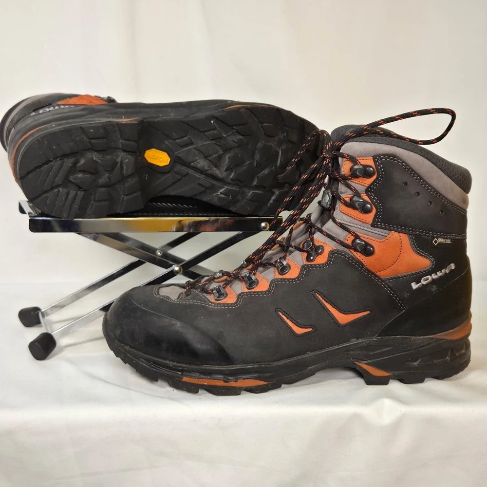 Lowa Camino Men's US 12.5 GTX Gore-Tex Leather Hikinig Boots Black And Orange